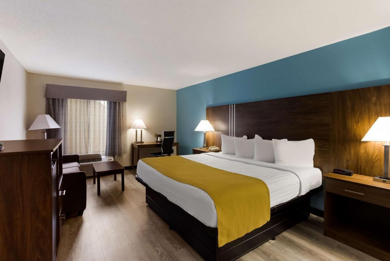 Best Western Crossroads Inn Schererville Exterior photo